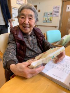 長崎市　小菅町　ひばり苑　お誕生日会