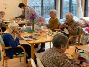 長崎市　小菅町　ひばり苑　お誕生日会