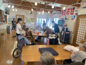 長崎市　小菅町　ひばり苑　敬老会