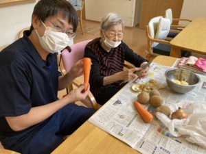 長崎市　小菅町　ひばり苑　日常風景