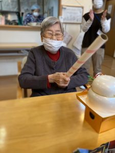 長崎市　小菅町　ひばり苑　鏡開き