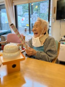 長崎市　小菅町　ひばり苑　鏡開き