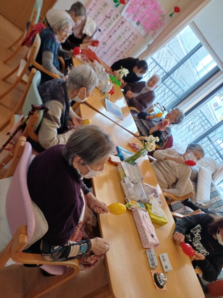 長崎市　小菅町　ひばり苑　日常