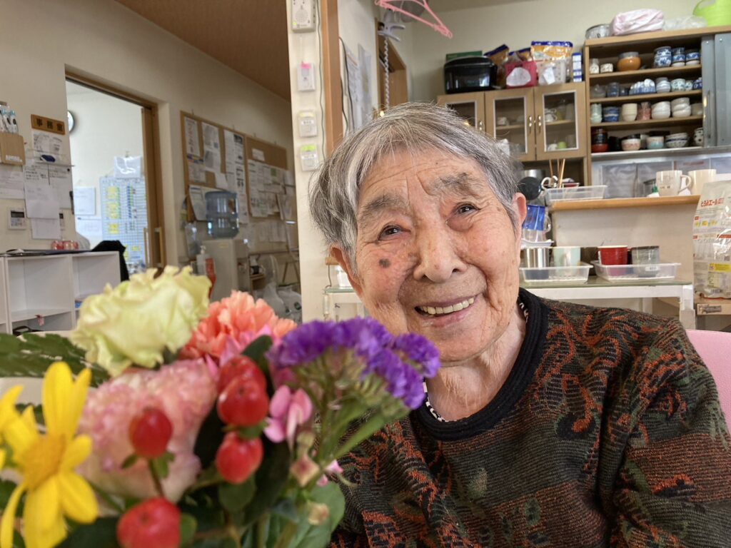 長崎市　小菅町　ひばり苑　日常