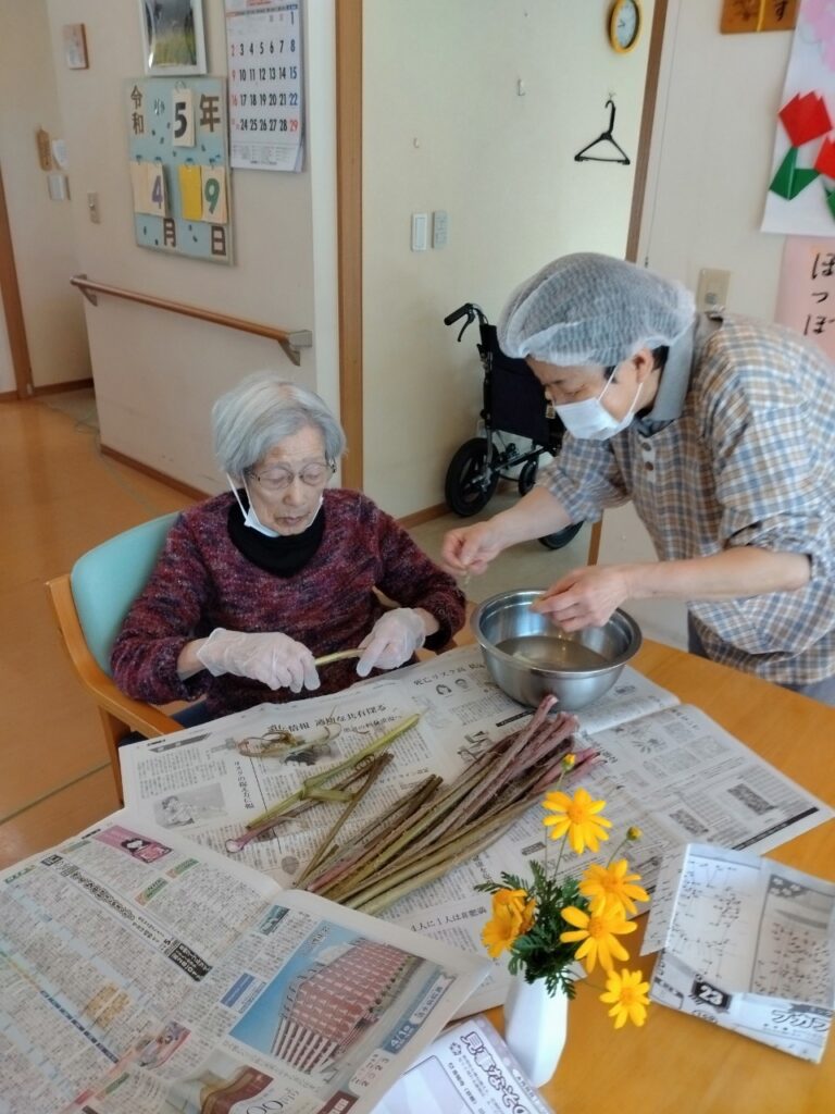 長崎市　小菅町　ひばり苑　日常