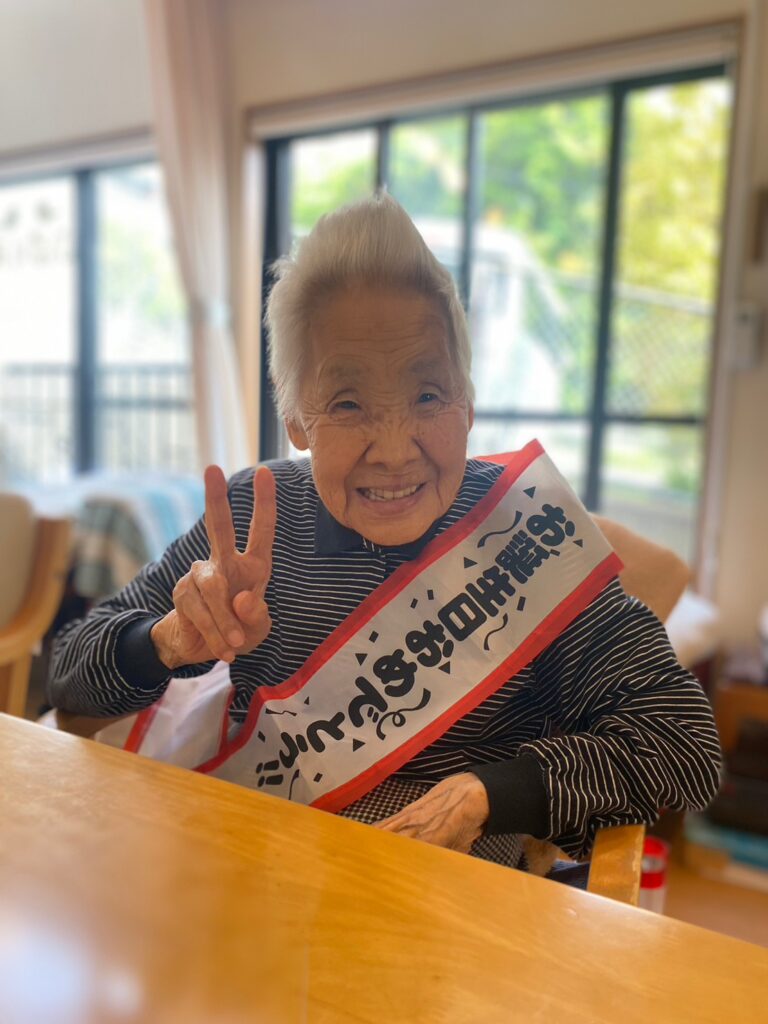 長崎市　小菅町　ひばり苑　誕生日